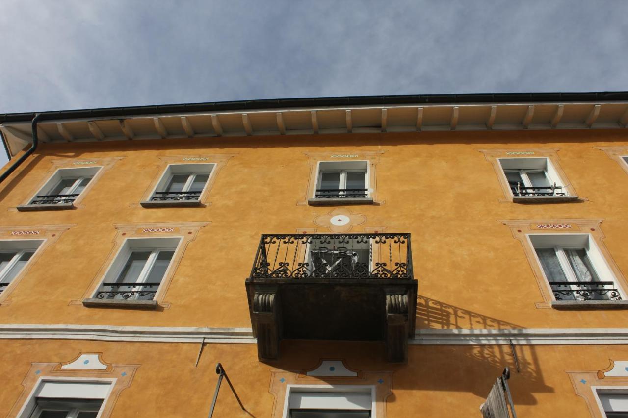 Casa Gialla Russo Екстериор снимка